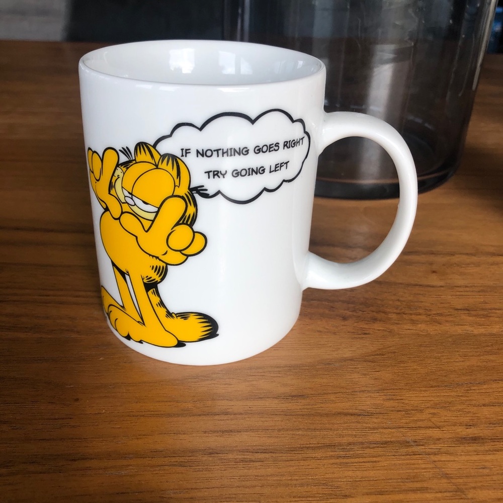 GARFIELD cat coffee cup